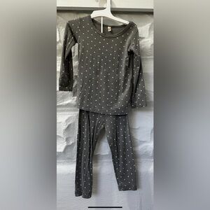 Quincy Mae 12-18 months baby pajamas bamboo outfit set